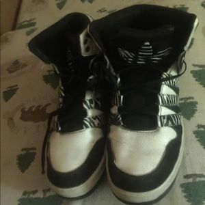 adidas Shoes - adidas 7 1/2 zebra hightops basketball shoes 7.5 adidas Shoes - adidas 7 1/2 zebra hightops basketball shoes 7.5